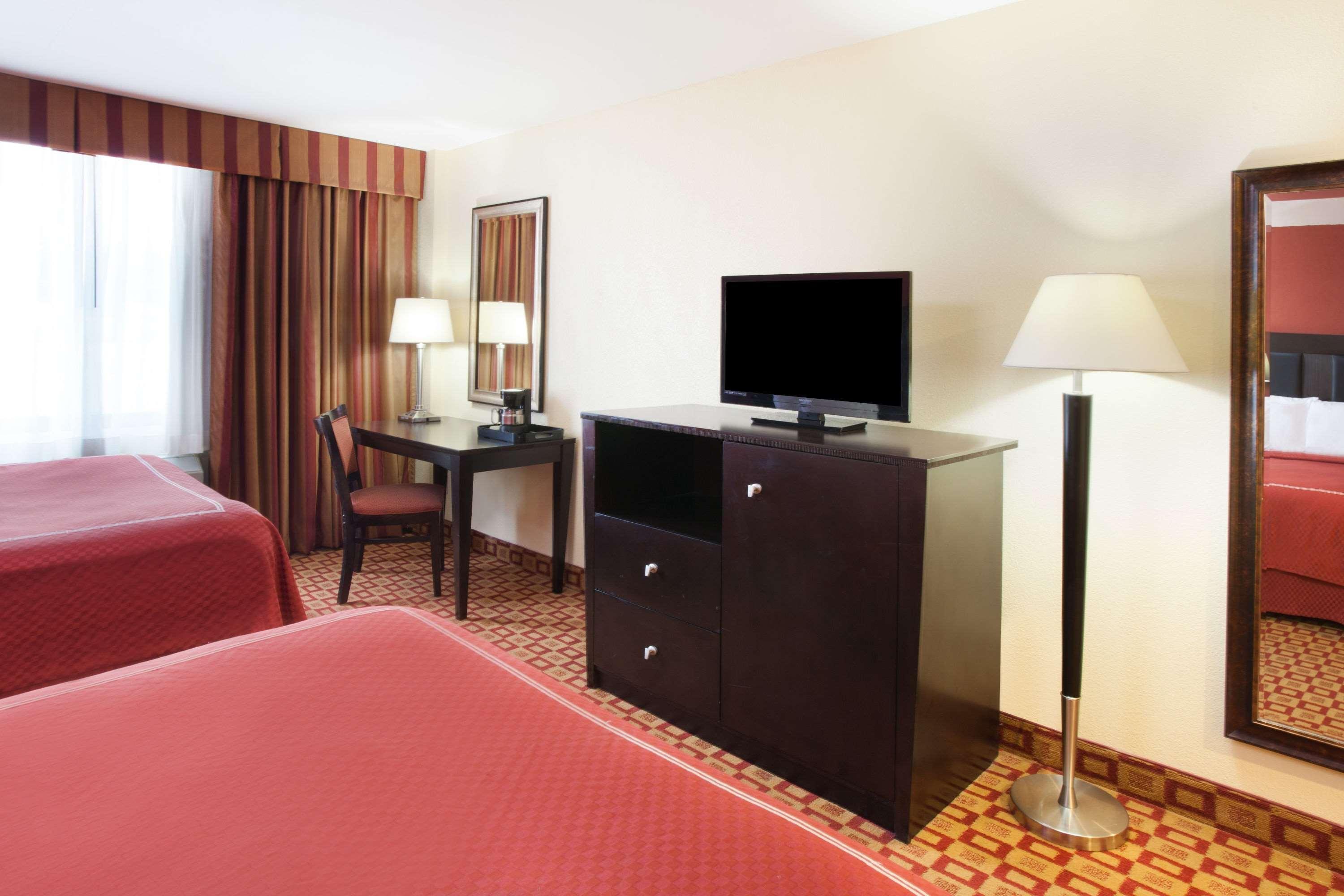 Super 8 By Wyndham Chicago Northlake O'Hare South Exterior foto